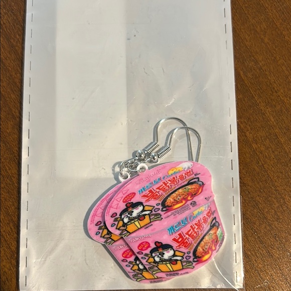 Cute Noodle Cup Earrings - Picture 1 of 1